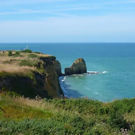 Chambres D'hotes Domaine Du Hutrel 住宿加早餐酒店