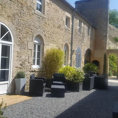 Chambres D'hotes Domaine Du Hutrel Oda ve Kahvaltı