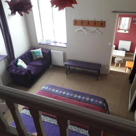 Chambres D'hotes Domaine Du Hutrel 3*