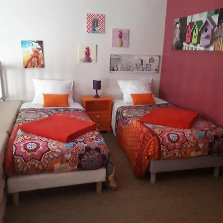 Chambres D'hotes Domaine Du Hutrel 3*