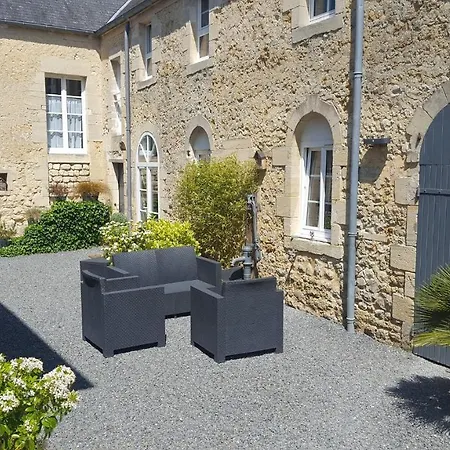 Oda ve Kahvaltı Chambres D'hotes Domaine Du Hutrel Vaux-sur-Aure