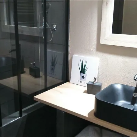 Chambres D'hotes Domaine Du Hutrel Oda ve Kahvaltı 3*