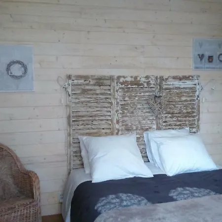 Oda ve Kahvaltı Chambres D'hotes Domaine Du Hutrel