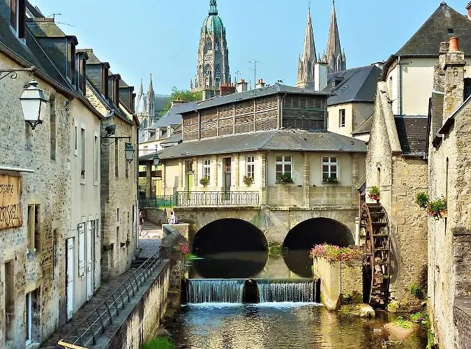 Chambres D'hotes Domaine Du Hutrel Bed & Breakfast